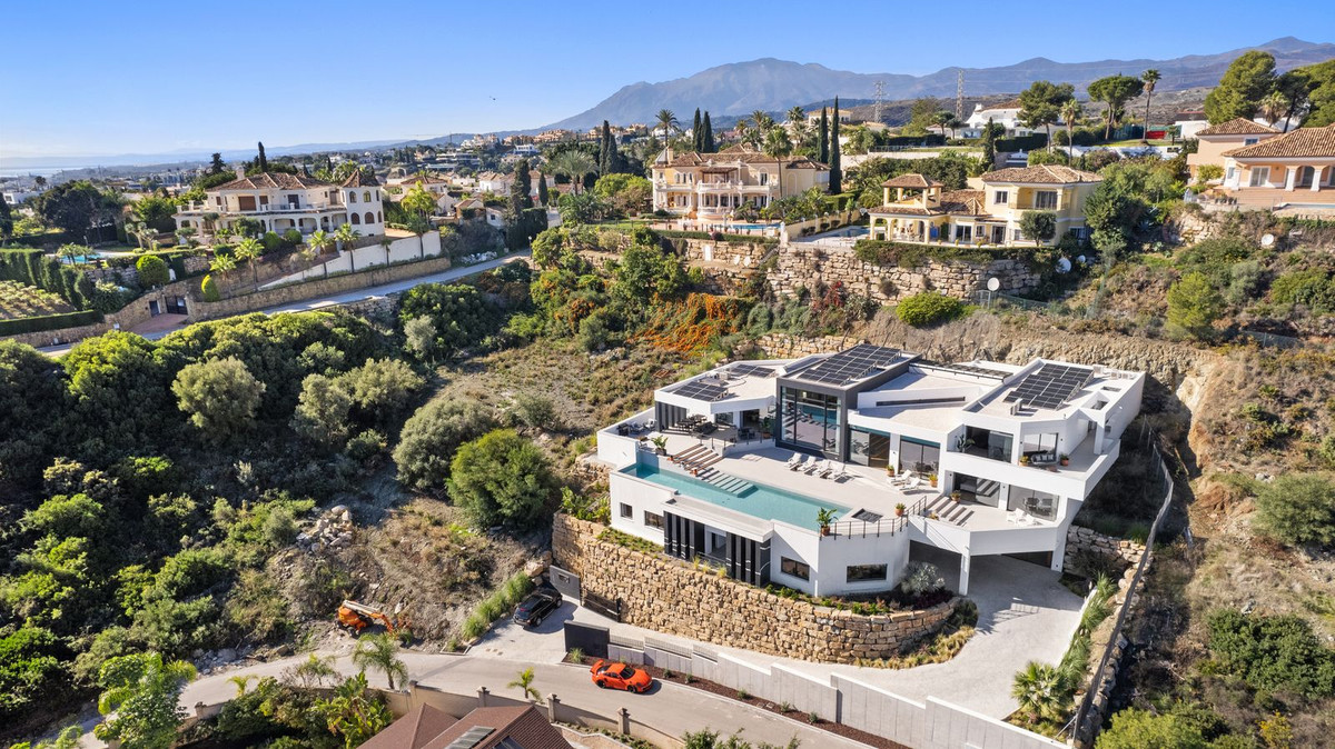 El Paraíso, Estepona